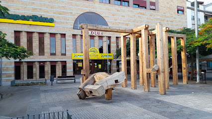 6EwS1YYdCgbIvAZoZ6Ia